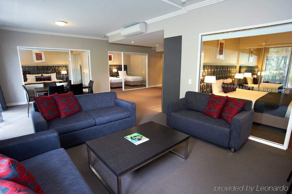 Quest Campbelltown Aparthotel Room photo